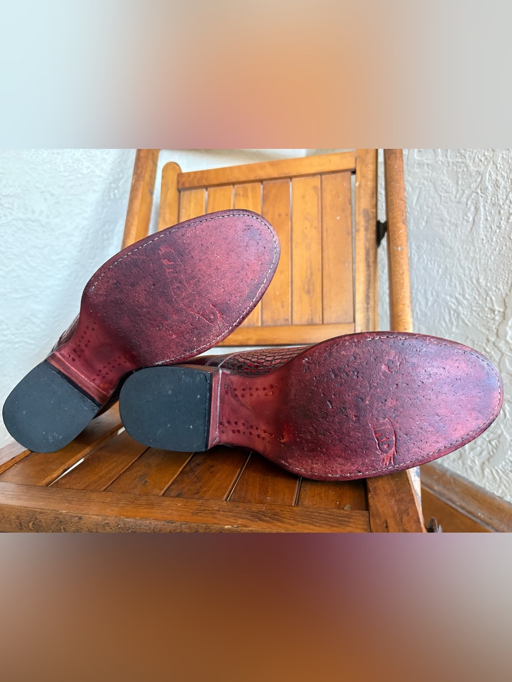Freebird Mabel croc embossed red 9 - Picture 9 of 10
